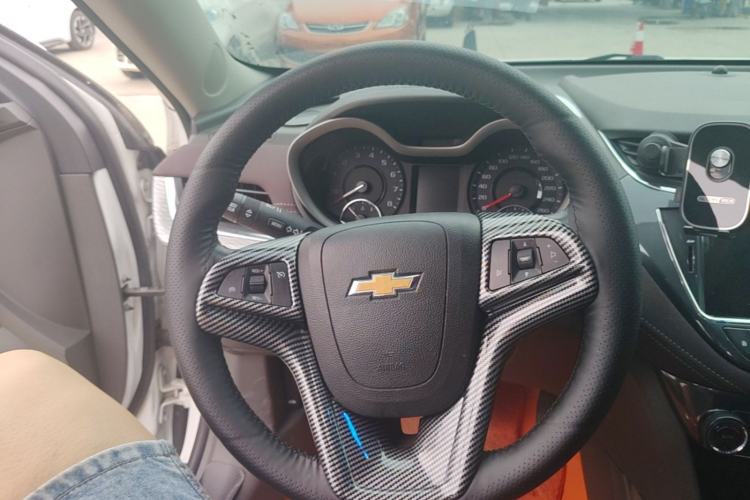 Used Chevrolet Malibu 2018 530T Automatic Luxury Edition Steering Wheel