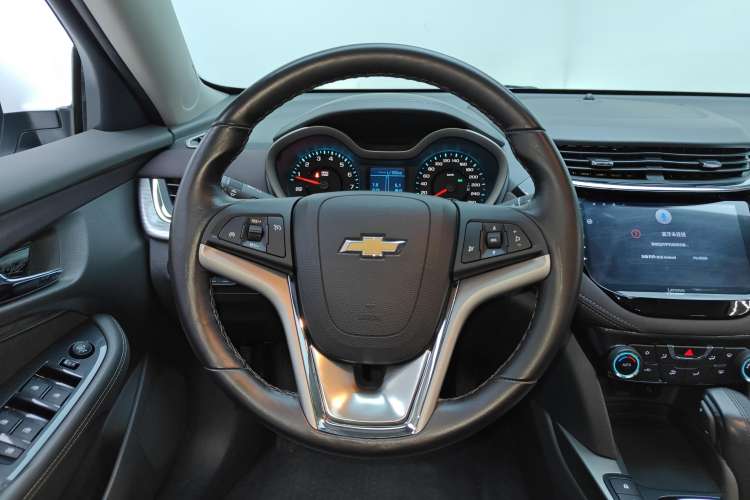 Used Chevrolet Malibu 2018 530T Automatic Fashion Edition Steering Wheel