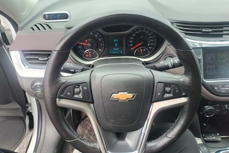 Used Chevrolet Malibu 2018 530T Automatic Luxury Edition Steering Wheel