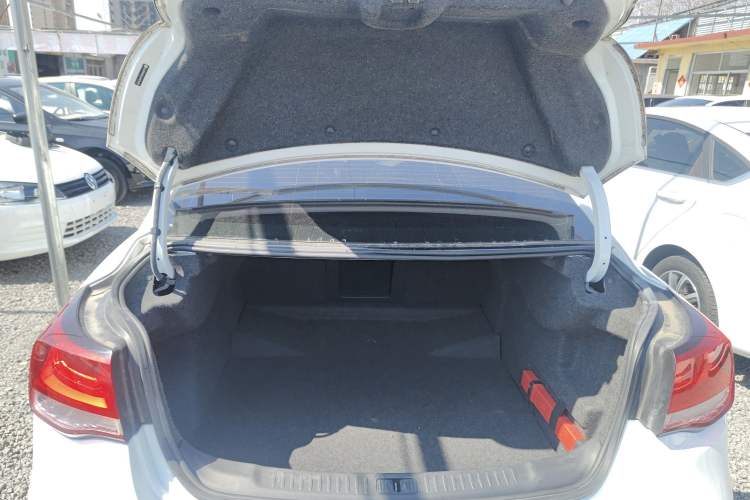 Used Chevrolet Malibu 2018 530T Automatic Fashion Edition Trunk