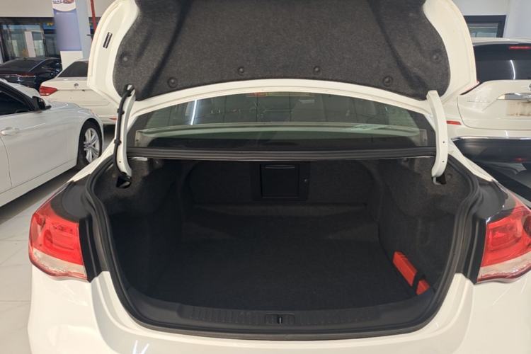 Used Chevrolet Malibu 2018 530T Automatic Fashion Edition Trunk