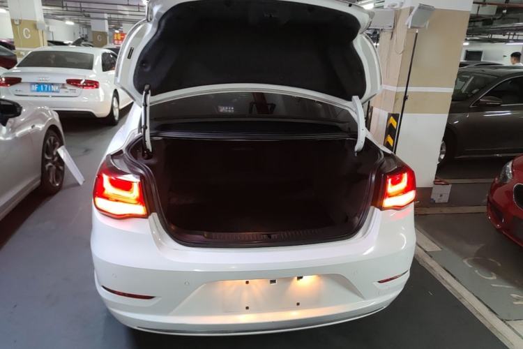Used Chevrolet Malibu 2018 530T Automatic Fashion Edition Trunk
