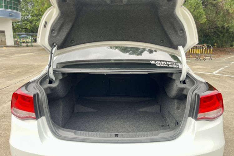 Used Chevrolet Malibu 2018 530T Automatic Luxury Edition Trunk