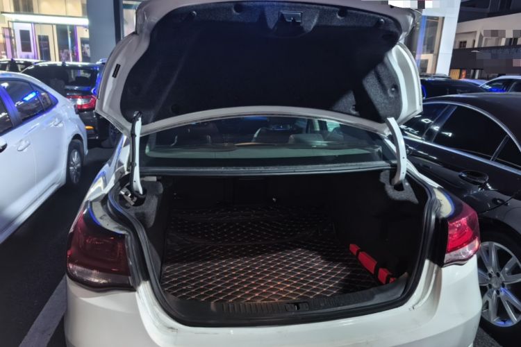 Used Chevrolet Malibu 2018 530T Automatic Luxury Edition Trunk