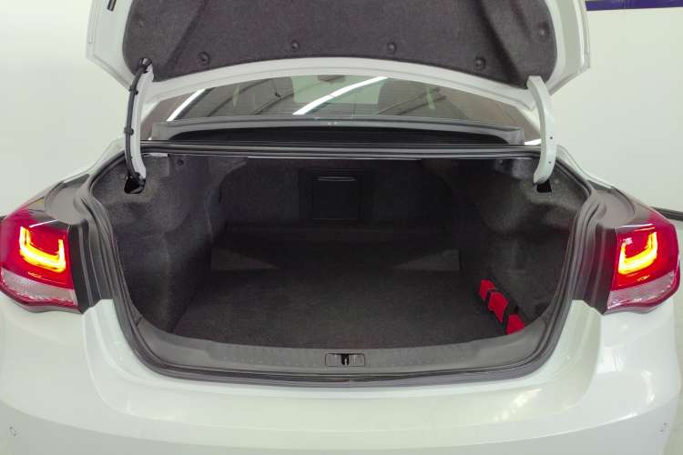 Used Chevrolet Malibu 2018 530T Automatic Fashion Edition Trunk