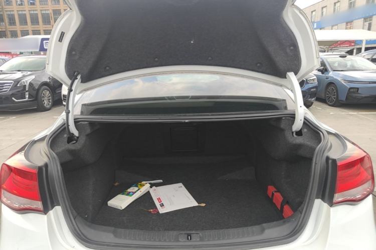 Used Chevrolet Malibu 2018 530T Automatic Luxury Edition Trunk