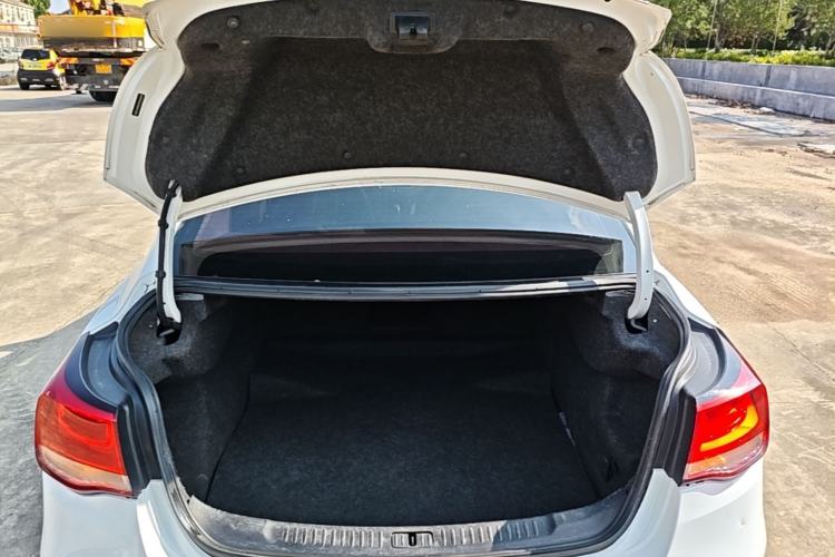 Used Chevrolet Malibu 2018 530T Automatic Luxury Edition Trunk