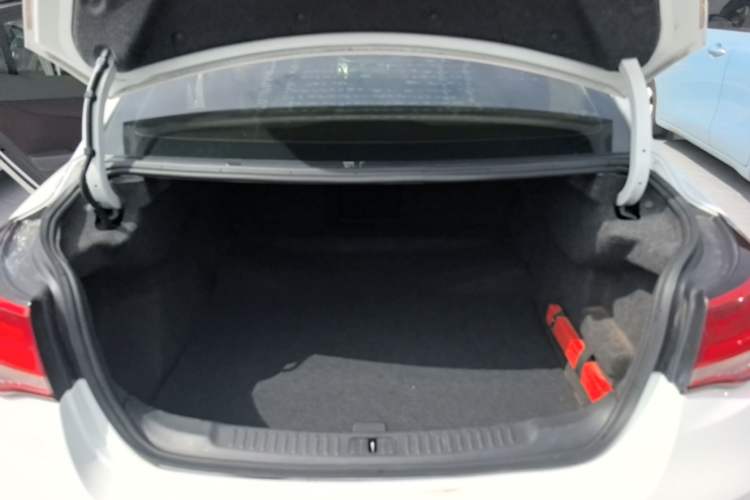 Used Chevrolet Malibu 2018 530T Automatic Fashion Edition Trunk