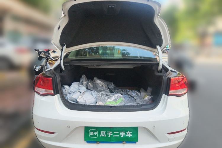 Used Chevrolet Malibu 2018 530T Automatic Luxury Edition Trunk