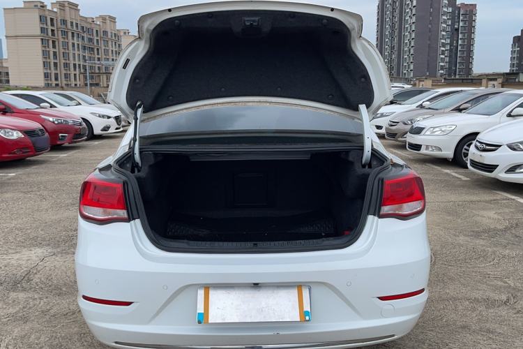 Used Chevrolet Malibu 2018 530T Automatic Luxury Edition Trunk