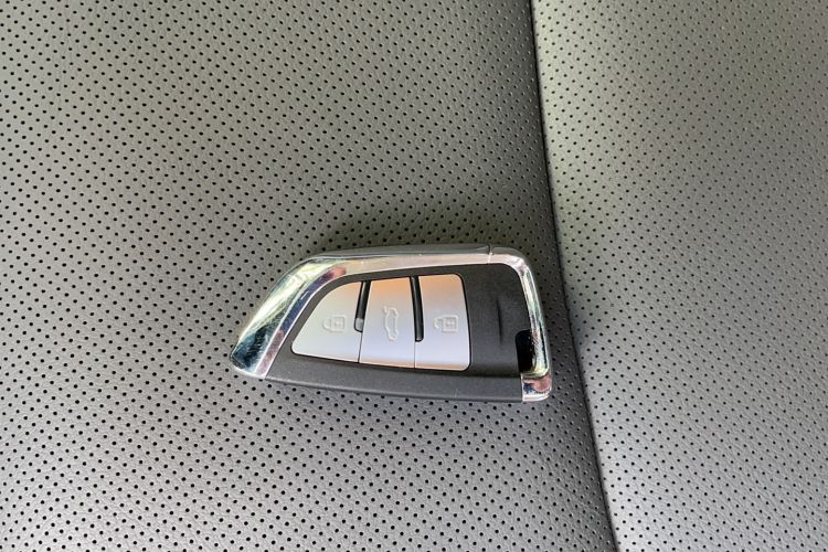 Used Chevrolet Malibu 2017 1.5T Automatic Luxury Edition Vehicle Key