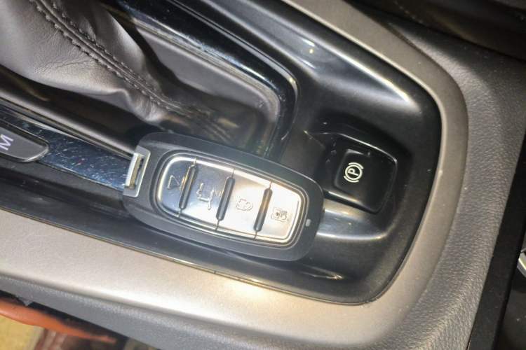 Used Chevrolet Malibu 2018 530T Automatic Fashion Edition Vehicle Key