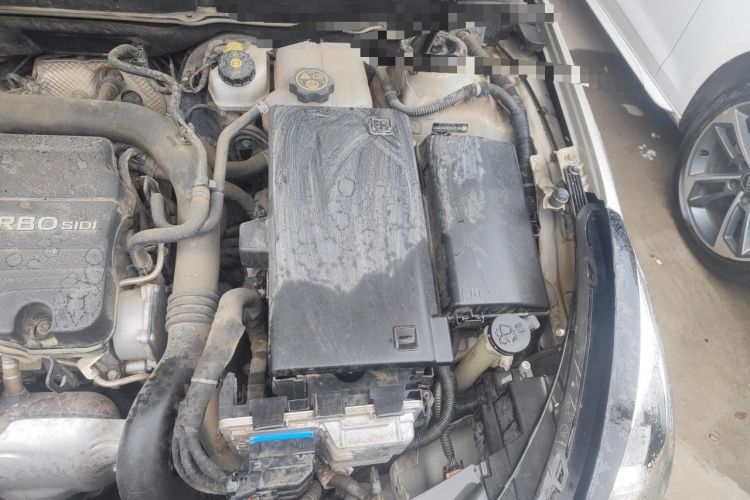 Used Chevrolet Malibu 2018 530T Automatic Fashion Edition Engine Bay Left