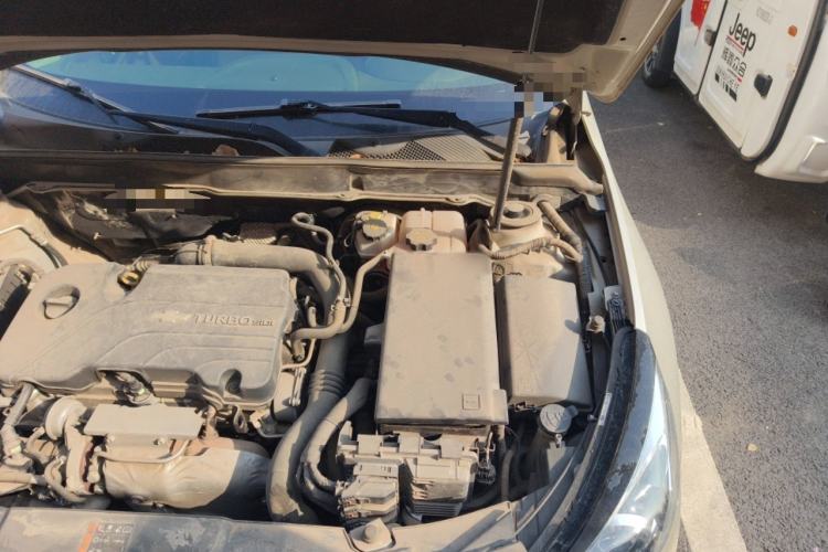 Used Chevrolet Malibu 2018 530T Automatic Luxury Edition Engine Bay Left
