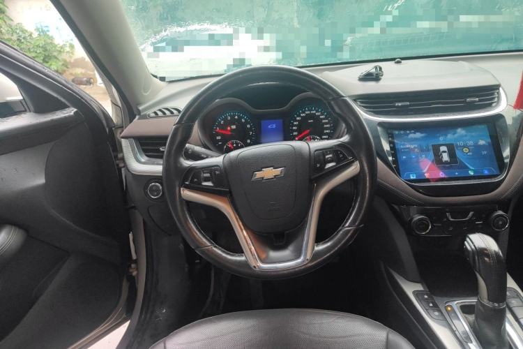 Used Chevrolet Malibu 2018 530T Automatic Fashion Edition Steering Wheel