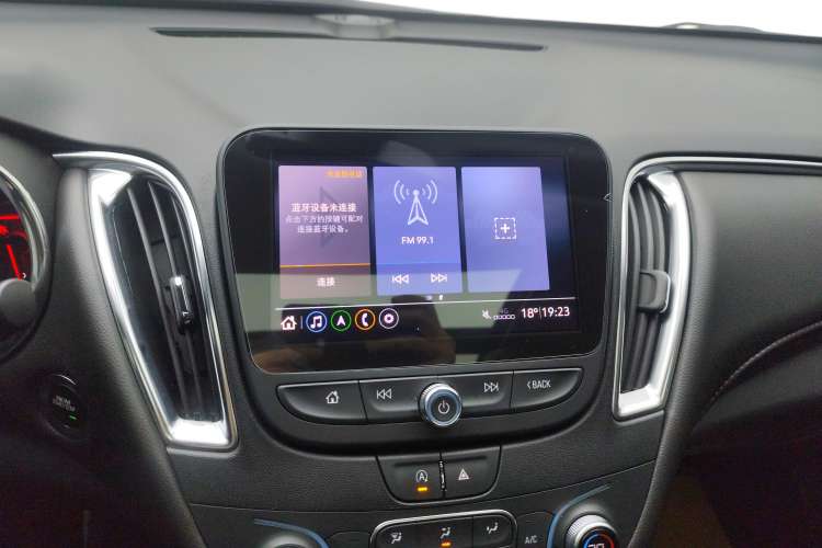 Used Chevrolet Malibu XL 2021 Redline 550T Automatic RuiLian Edition Audio And AC Panel