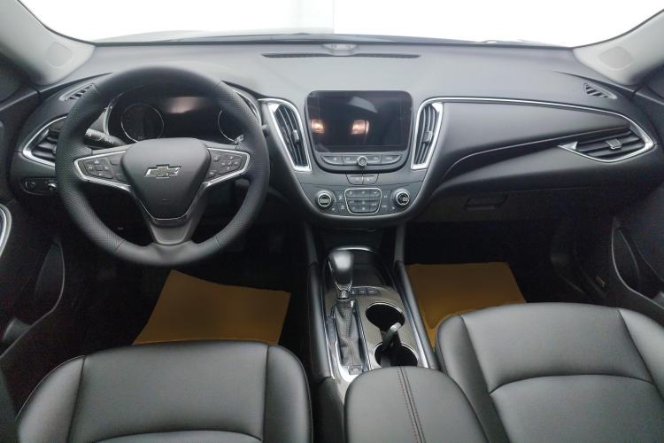 Used Chevrolet Malibu XL 2021 Redline 550T Automatic RuiLian Edition Center Console