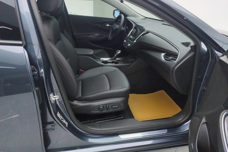Used Chevrolet Malibu XL 2021 Redline 550T Automatic RuiLian Edition Right Front Seat