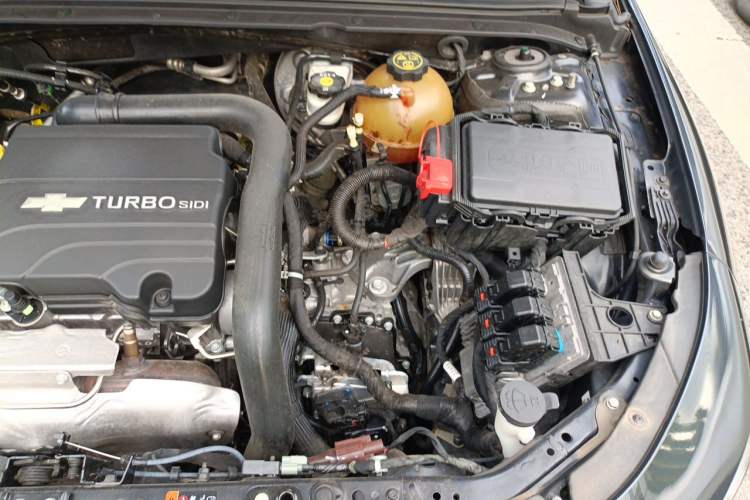 Used Chevrolet Malibu XL 2016 1.5T Dual-Clutch Ruichi Edition Engine Bay Left
