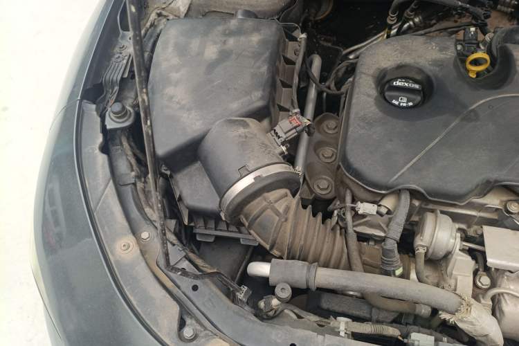 Used Chevrolet Malibu XL 2016 1.5T Dual-Clutch Ruichi Edition Engine Bay Right