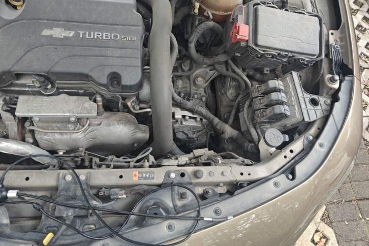 Used Chevrolet Malibu XL 2016 1.5T Dual-Clutch Ruichi Edition Engine Bay Left