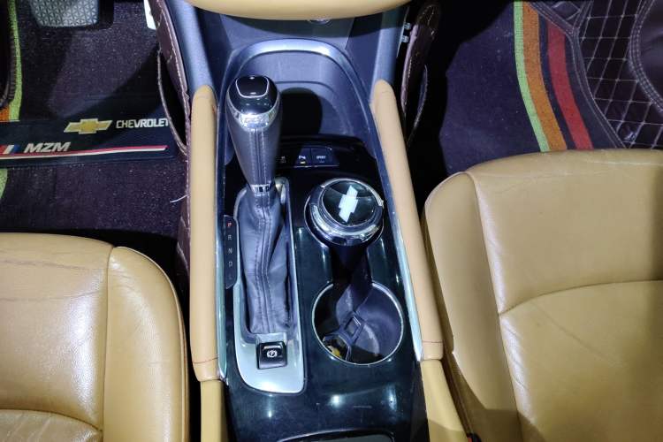 Used Chevrolet Malibu XL 2016 1.5T Dual-Clutch Ruichi Edition Gear Lever