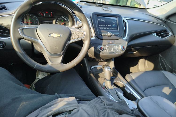 Used Chevrolet Malibu XL 2016 1.5T Dual-Clutch Ruichi Edition Interior 2
