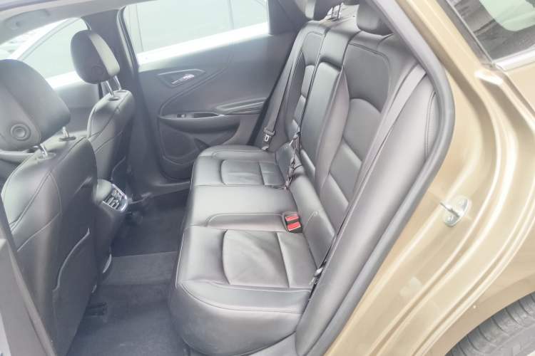 Used Chevrolet Malibu XL 2016 1.5T Dual-Clutch Ruichi Edition Left Rear Seat
