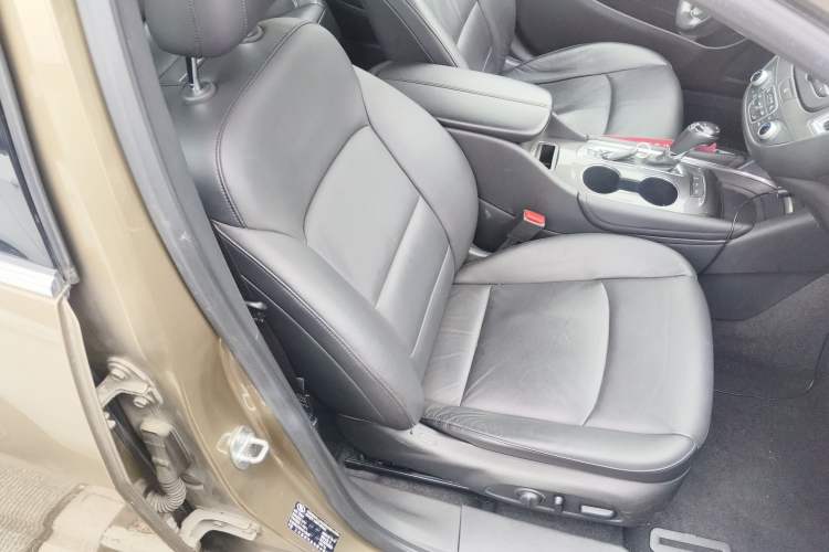 Used Chevrolet Malibu XL 2016 1.5T Dual-Clutch Ruichi Edition Right Front Seat