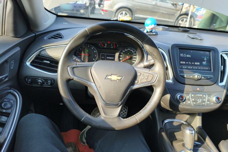 Used Chevrolet Malibu XL 2016 1.5T Dual-Clutch Ruichi Edition Steering Wheel