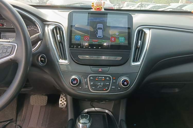 Used Chevrolet Malibu XL 2016 1.5T Dual-Clutch Ruichi Edition Audio And AC Panel
