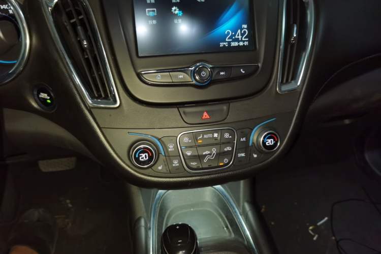 Used Chevrolet Malibu XL 2016 1.5T Dual-Clutch Ruichi Edition Audio And AC Panel