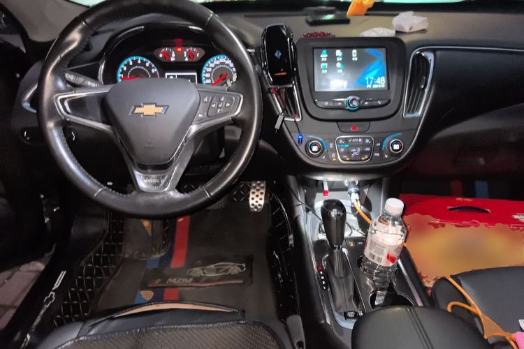 Used Chevrolet Malibu XL 2016 1.5T Dual-Clutch Ruichi Edition Center Console