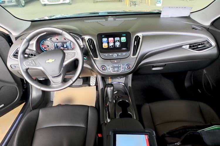 Used Chevrolet Malibu XL 2016 1.5T Dual-Clutch Ruibao Edition Center Console