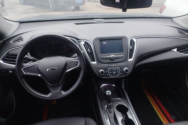 Used Chevrolet Malibu XL 2016 1.5T Dual-Clutch Ruichi Edition Center Console