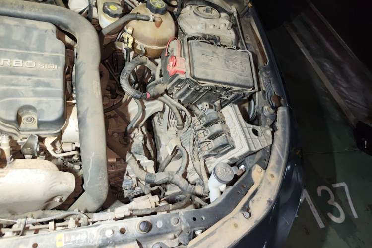 Used Chevrolet Malibu XL 2016 1.5T Dual-Clutch Ruichi Edition Engine Bay Left