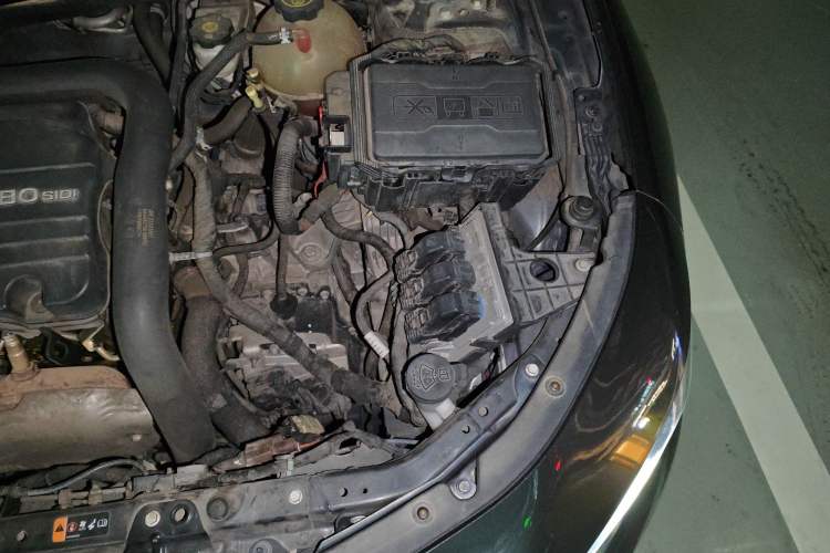 Used Chevrolet Malibu XL 2016 1.5T Dual-Clutch RuiShang Edition Engine Bay Left