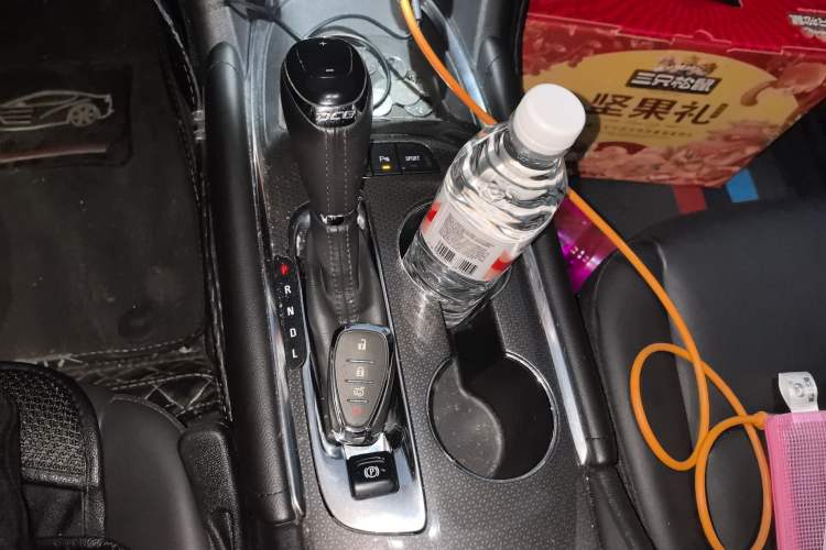 Used Chevrolet Malibu XL 2016 1.5T Dual-Clutch Ruichi Edition Gear Lever