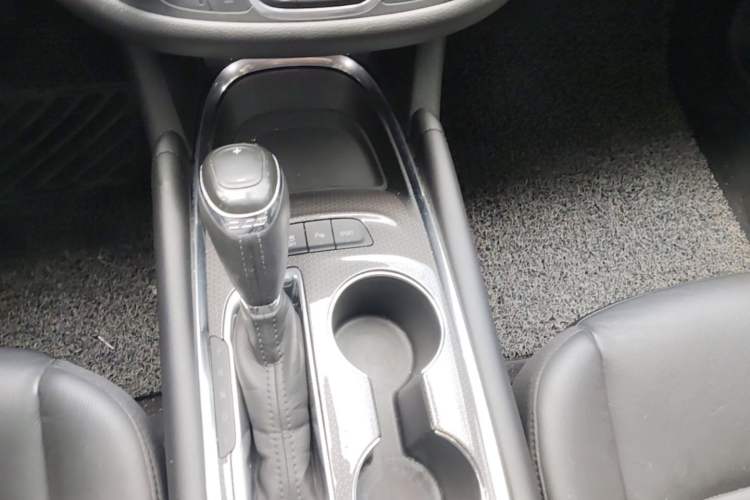 Used Chevrolet Malibu XL 2016 1.5T Dual-Clutch Ruichi Edition Gear Lever