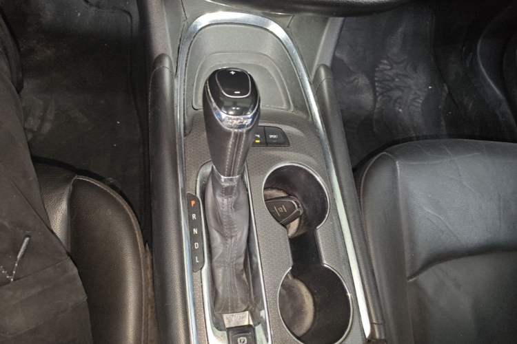 Used Chevrolet Malibu XL 2016 1.5T Dual-Clutch Ruichi Edition Gear Lever