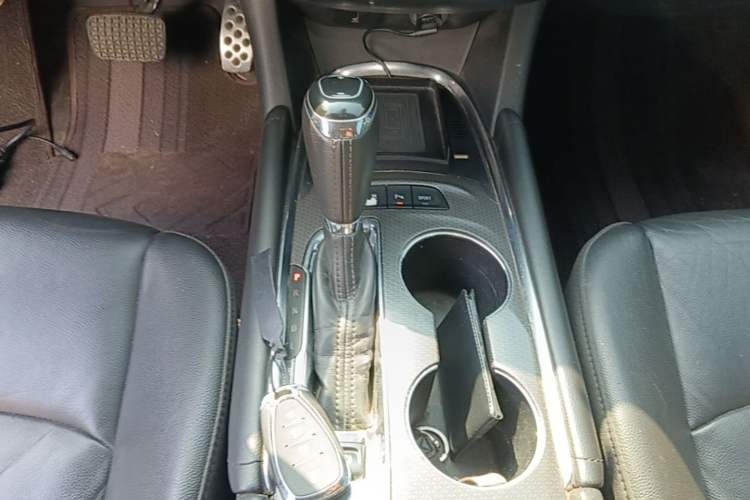 Used Chevrolet Malibu XL 2016 1.5T Dual-Clutch Ruichi Edition Gear Lever