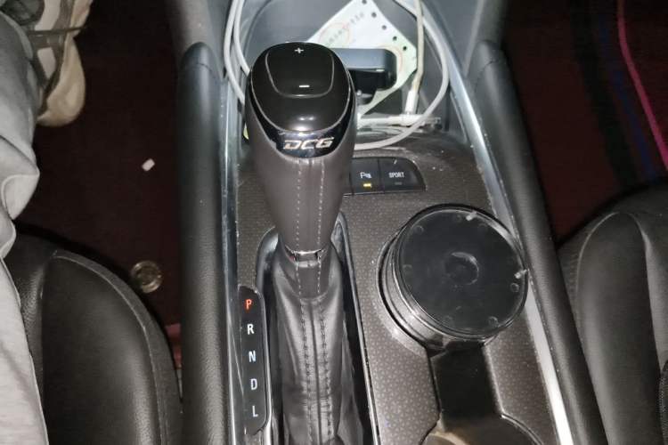 Used Chevrolet Malibu XL 2016 1.5T Dual-Clutch RuiShang Edition Gear Lever