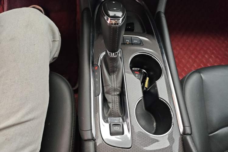Used Chevrolet Malibu XL 2016 1.5T Dual-Clutch Ruichi Edition Gear Lever