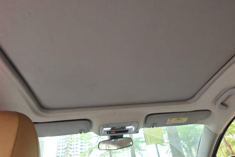 Used Chevrolet Malibu XL 2016 1.5T Dual-Clutch Ruibao Edition Headliner