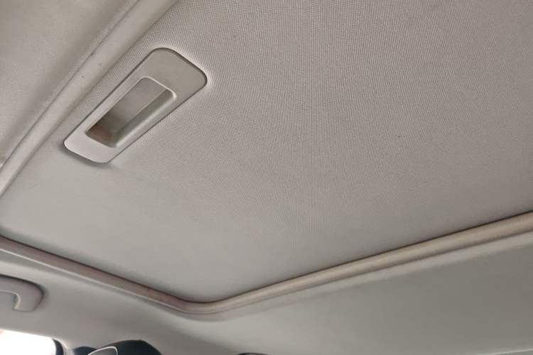 Used Chevrolet Malibu XL 2016 1.5T Dual-Clutch Ruichi Edition Headliner