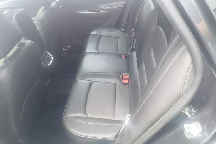 Used Chevrolet Malibu XL 2016 1.5T Dual-Clutch Ruichi Edition Left Rear Seat