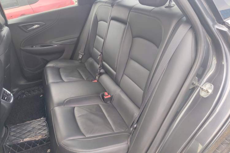 Used Chevrolet Malibu XL 2016 1.5T Dual-Clutch Ruichi Edition Left Rear Seat