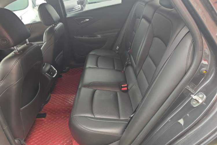 Used Chevrolet Malibu XL 2016 1.5T Dual-Clutch Ruichi Edition Left Rear Seat