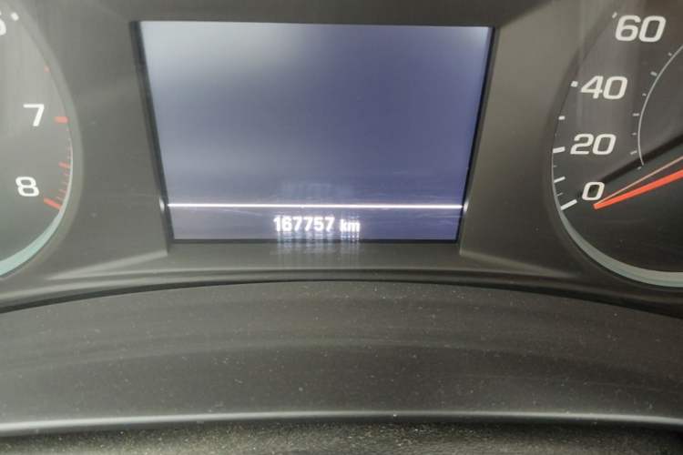Used Chevrolet Malibu XL 2016 1.5T Dual-Clutch Ruichi Edition Odometer Close Up
