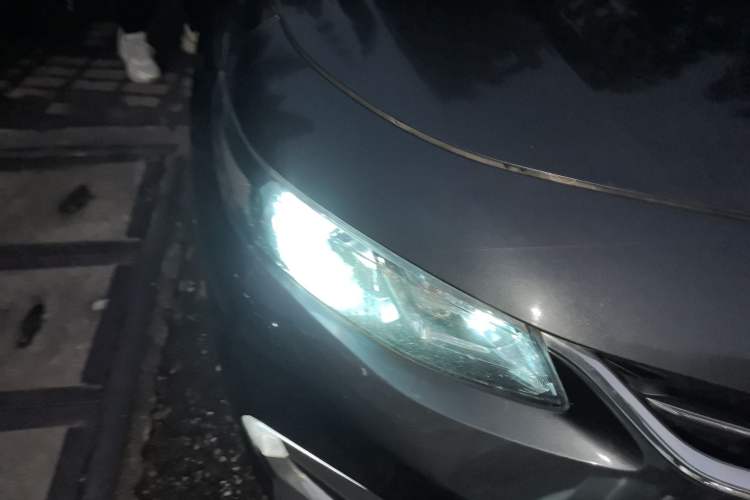 Used Chevrolet Malibu XL 2016 1.5T Dual-Clutch Ruichi Edition Right Front Headlight